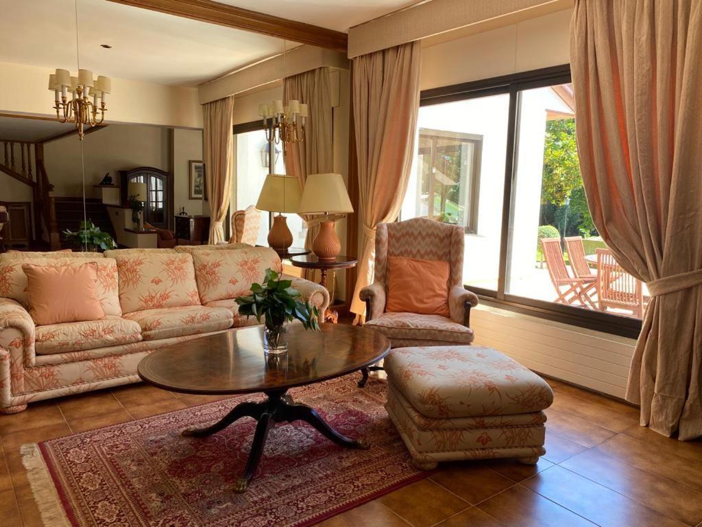 Villa Blanca Con Piscina A 15 Minutos De Toledo - Apartamentos Aloha Toledo Olias del Rey ภายนอก รูปภาพ