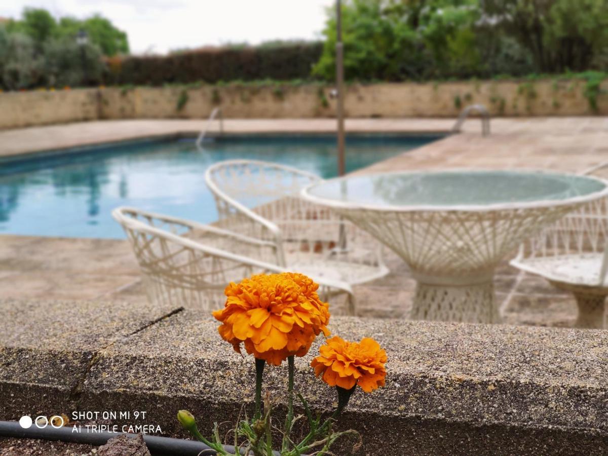 Villa Blanca Con Piscina A 15 Minutos De Toledo - Apartamentos Aloha Toledo Olias del Rey ภายนอก รูปภาพ